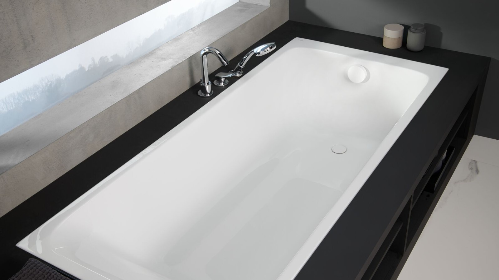 Tawa bathtub Tawa bathtub