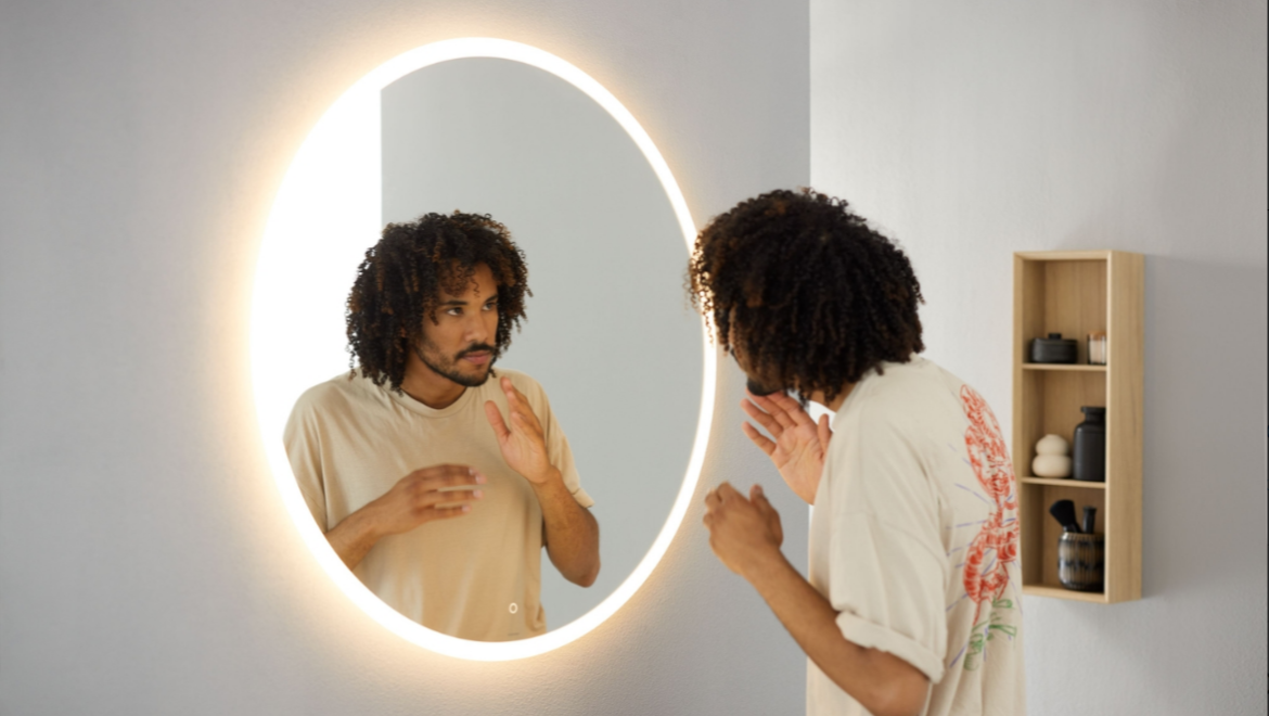 Option Round mirror 90 cm (© Geberit)