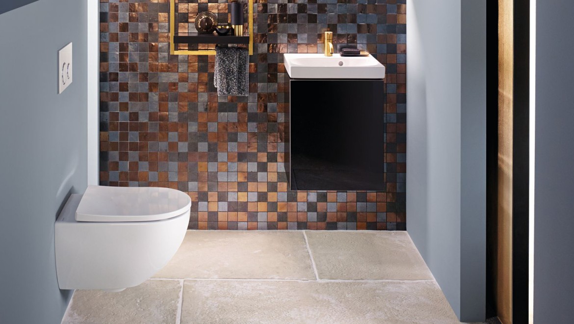 Modern bathroom in a tight space with Acanto WC and Acanto washbasin Modern bathroom in a tight space with Acanto WC and Acanto washbasin