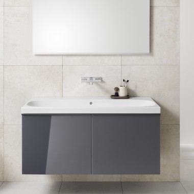 Bathroom with furniture made of wood from the Geberit Acanto series Bathroom with furniture made of wood from the Geberit Acanto series