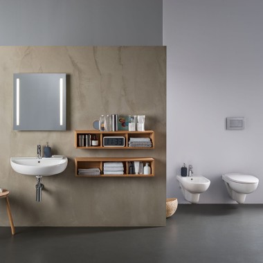 Bathroom with Geberit Selnova toilet, bidet and washbasin