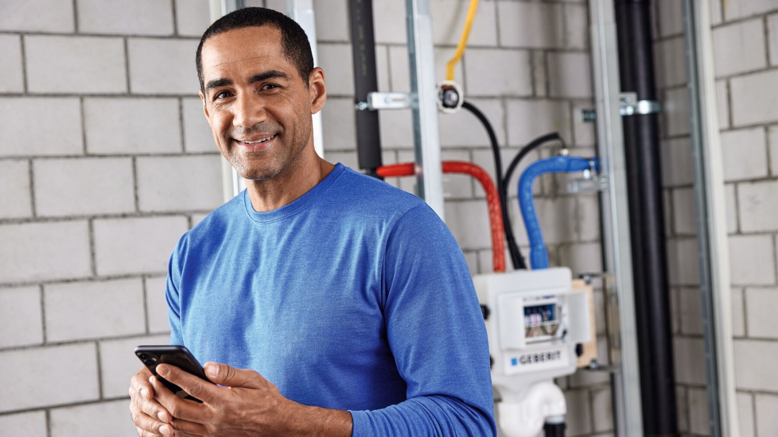 Operation and configuration of the Geberit HS50 hygiene flush unit via the Geberit Control app Operation and configuration of the Geberit HS50 hygiene flush unit via the Geberit Control app