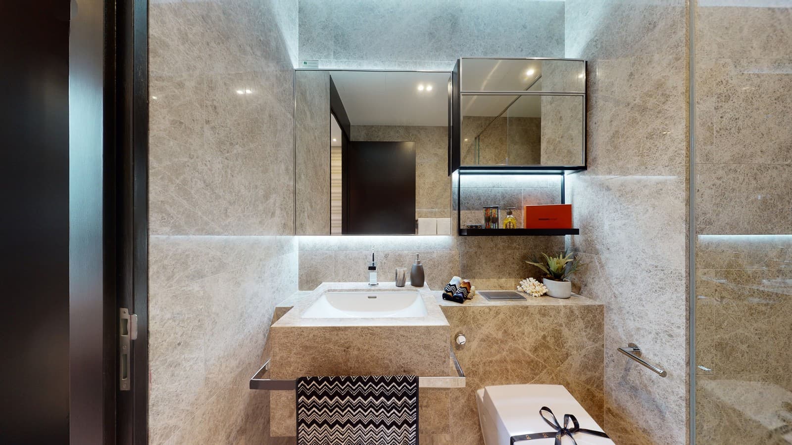Additional luxury is provided in the master bathrooms by the Geberit AquaClean Sela shower toilets (© Guocoland Limited) Additional luxury is provided in the master bathrooms by the Geberit AquaClean Sela shower toilets (© Guocoland Limited)
