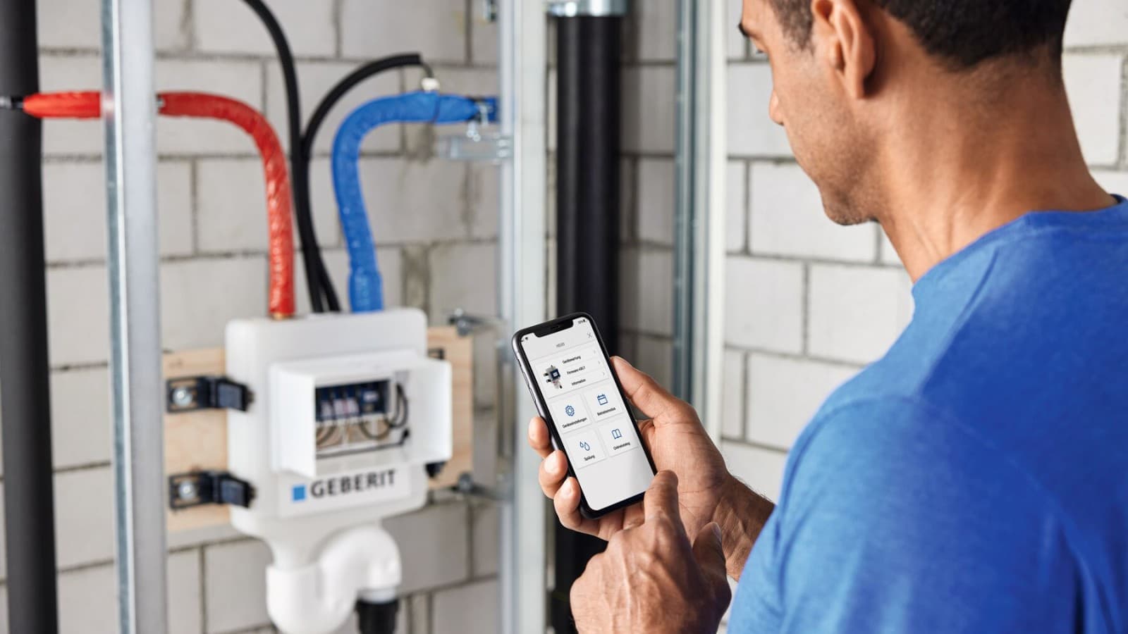 Operation of the Geberit HS50 hygiene flush unit via the Geberit Control app Operation of the Geberit HS50 hygiene flush unit via the Geberit Control app