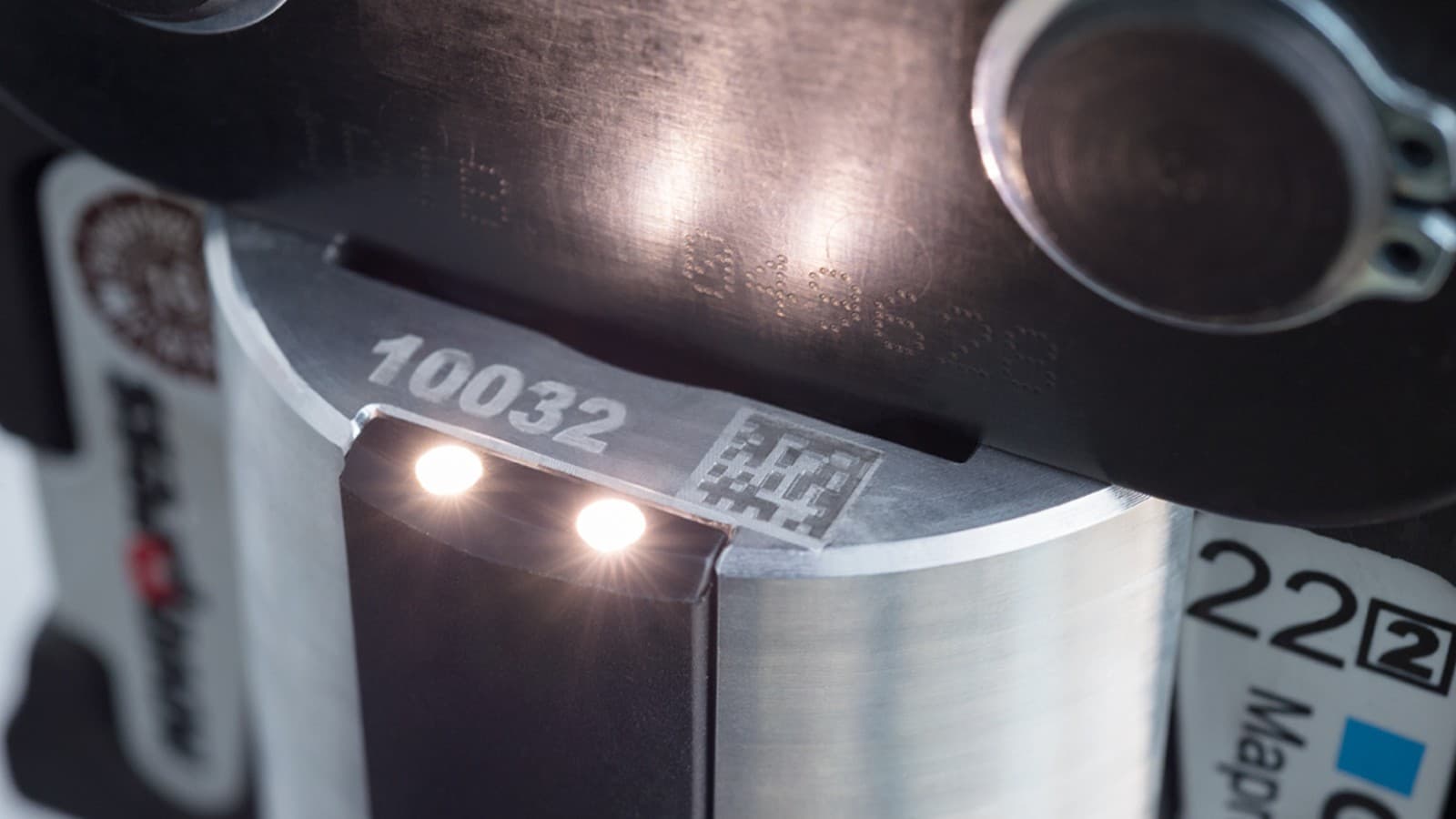 Geberit pressing tool with pressing point light provides optimum visibility in dark corners Geberit pressing tool with pressing point light provides optimum visibility in dark corners