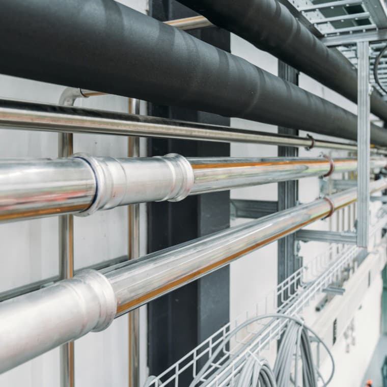 In many industrial applications, such as compressed air, inert gases and negative pressure In many industrial applications, such as compressed air, inert gases and negative pressure